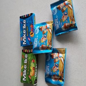 Mini brands series 4